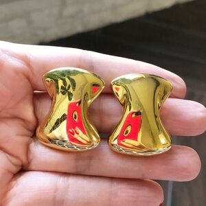 Vintage Gold Tone Liz Claiborne Bow Tie Clip On Earrings, Chunky, 1980s